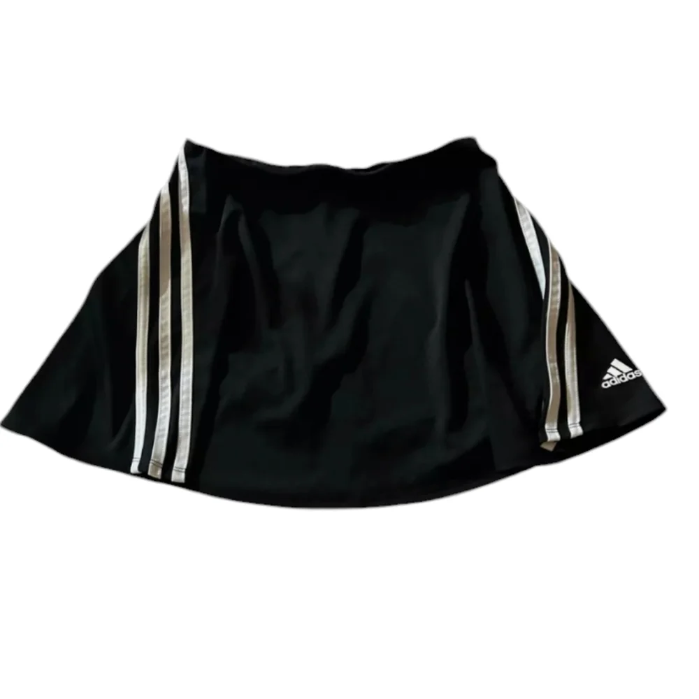 Adidas skort - Picture 1 of 5